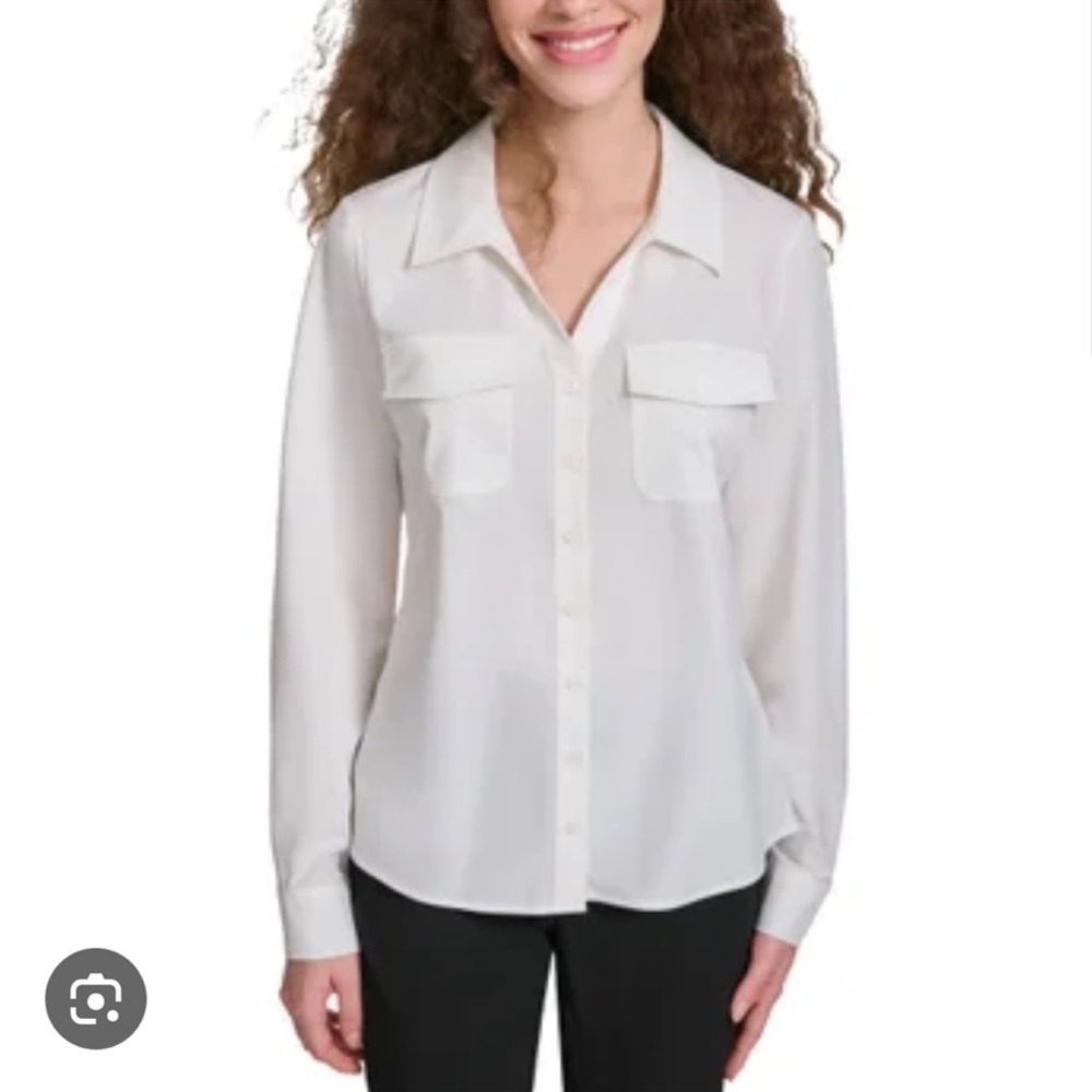 M: 🤍Calvin Klein Blouse